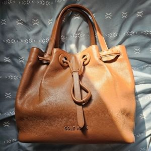 COLE HAAN Grand Ambition Small Bucket Bag- British Tan